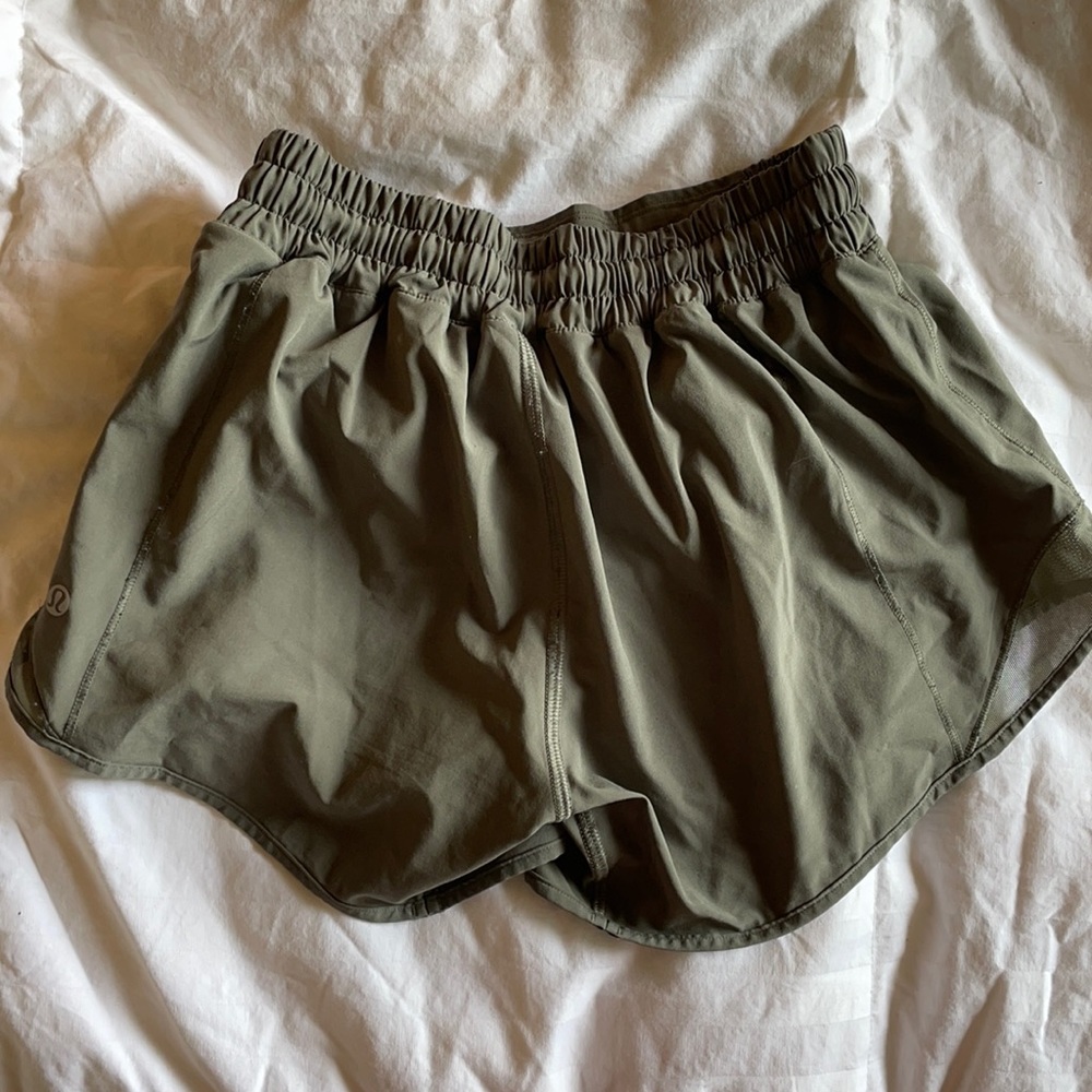 Lululemon hotty toddy shorts